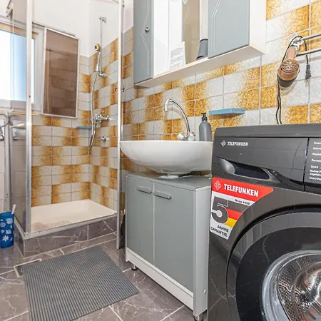 Semesterbostad In With Wifi Konjevrate