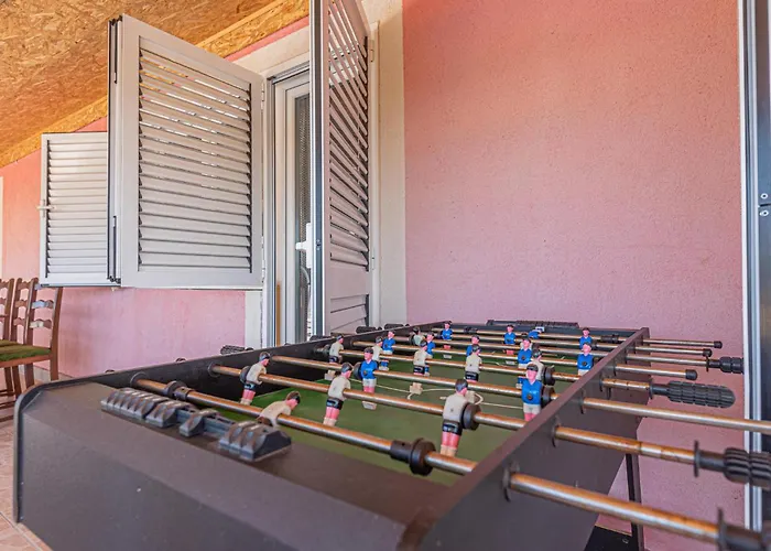 In With Wifi Nyaraló